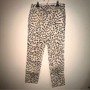 Chicos Khaki Leopard Print So Slimming Slim Leg Ankle Size 4R (306)